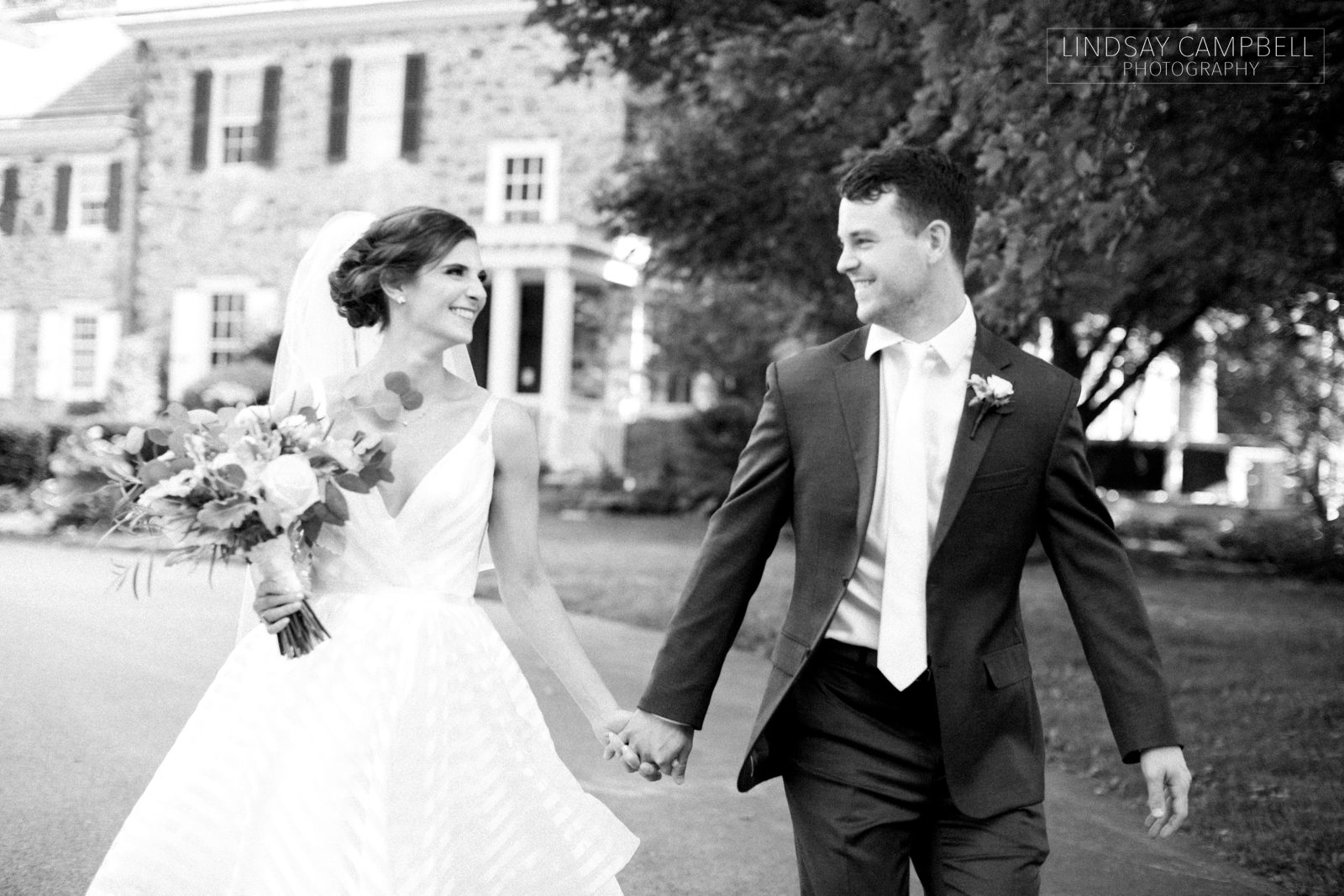 Inn-at-Grace-Winery-Philadelphia-Wedding-Photographer_0026 Inn at Grace Winery Wedding // Philadelphia Wedding Photographer
