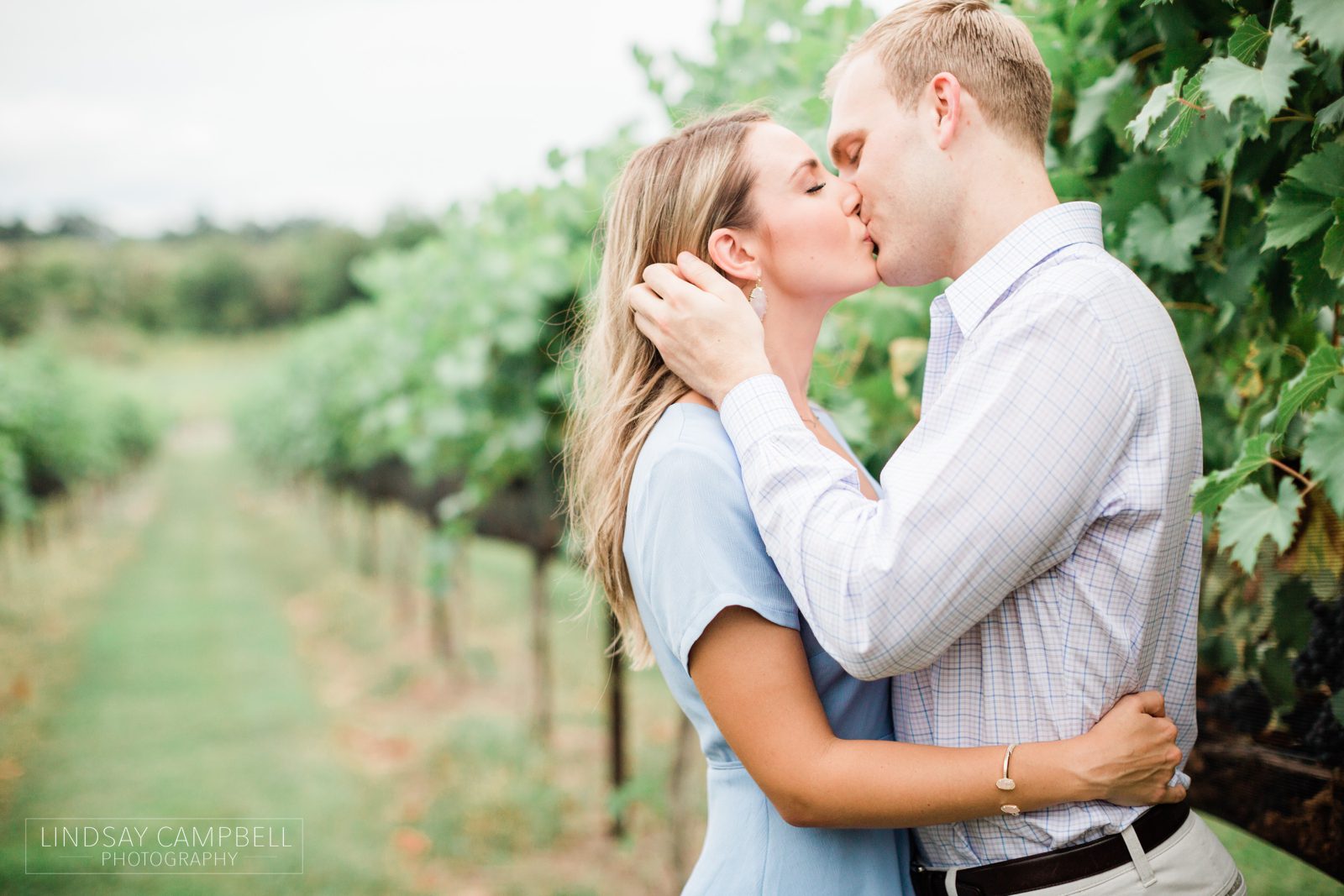 Nashville-Engagement-Photographer_0007 A Sweet, Summertime Arrington Vineyards Engagement Session