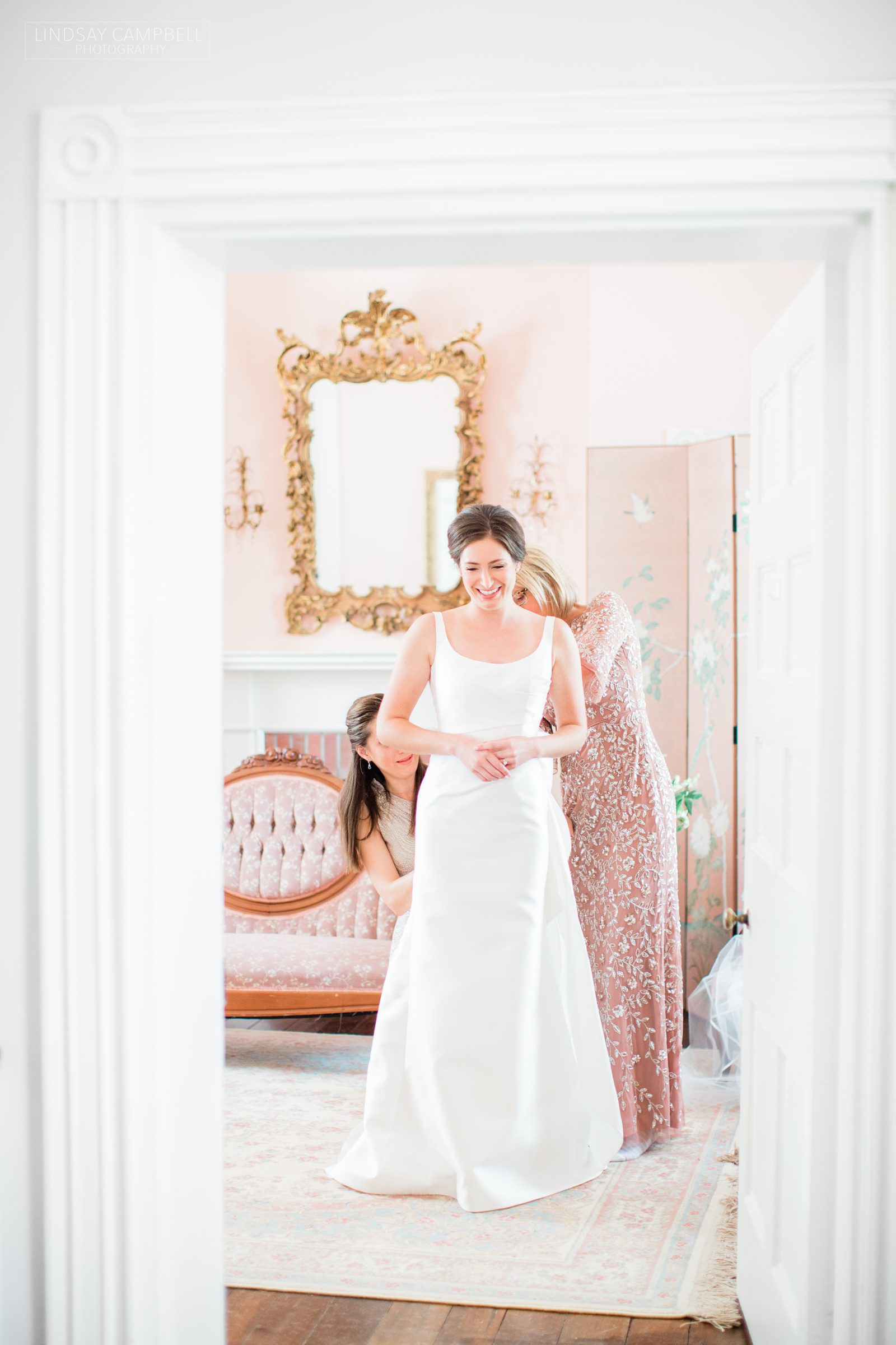 Ravenswood-Mansion-Wedding-Photos_0084 Ravenswood Mansion Wedding: Published on Carats and Cake