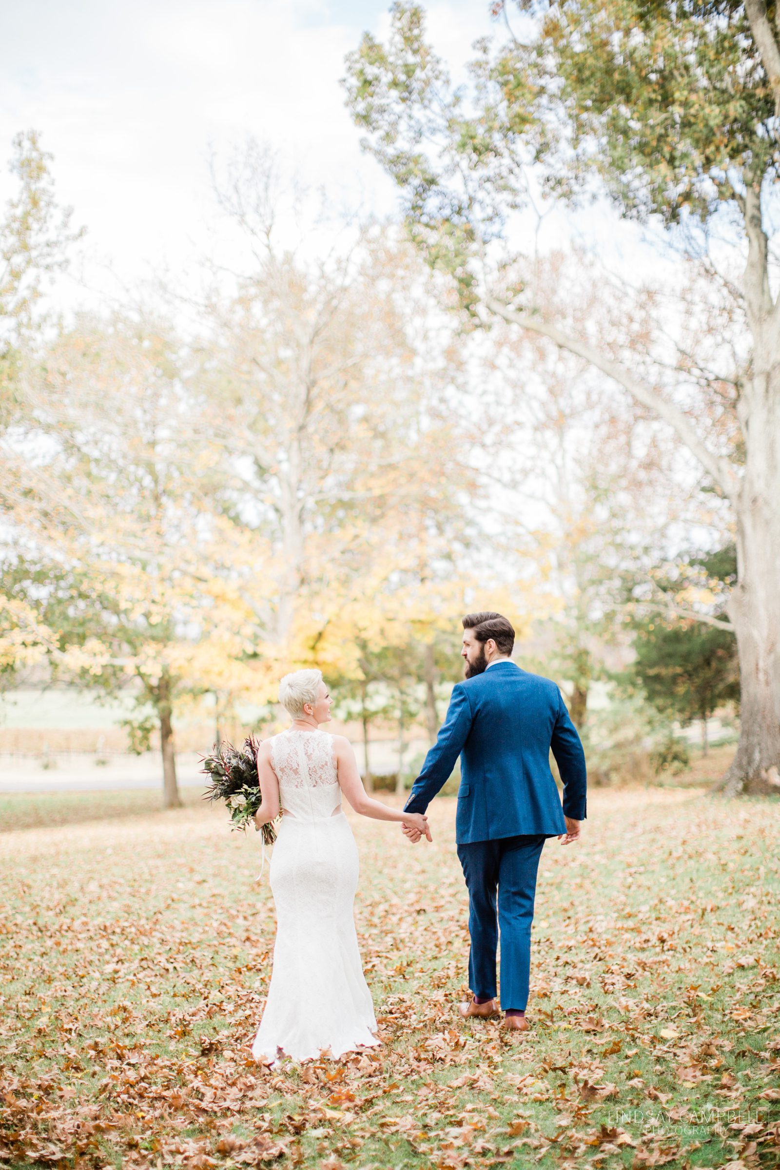 Light-and-Airy-Franklin-Wedding-Photographer_0022 An Intimate, Cozy Fall Wedding at Arrington Vineyards