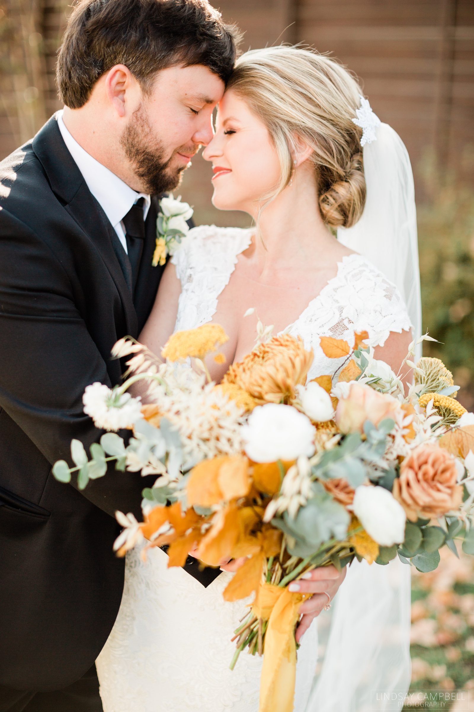 The-Cordelle-Wedding-Photographer_0011 A Modern, Colorful Fall Wedding at The Cordelle in Nashville