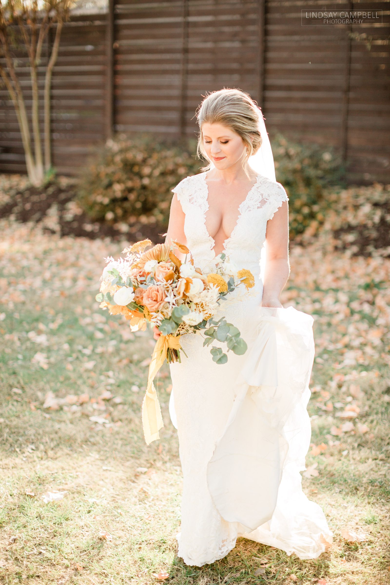 The-Cordelle-Wedding-Photographer_0030 A Modern, Colorful Fall Wedding at The Cordelle in Nashville