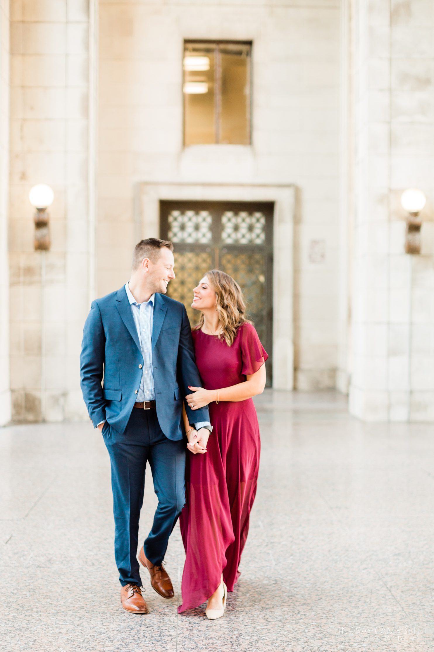 War-Memorial-Nashville-Engagement-Photos-5 Nashville War Memorial Engagement Photos