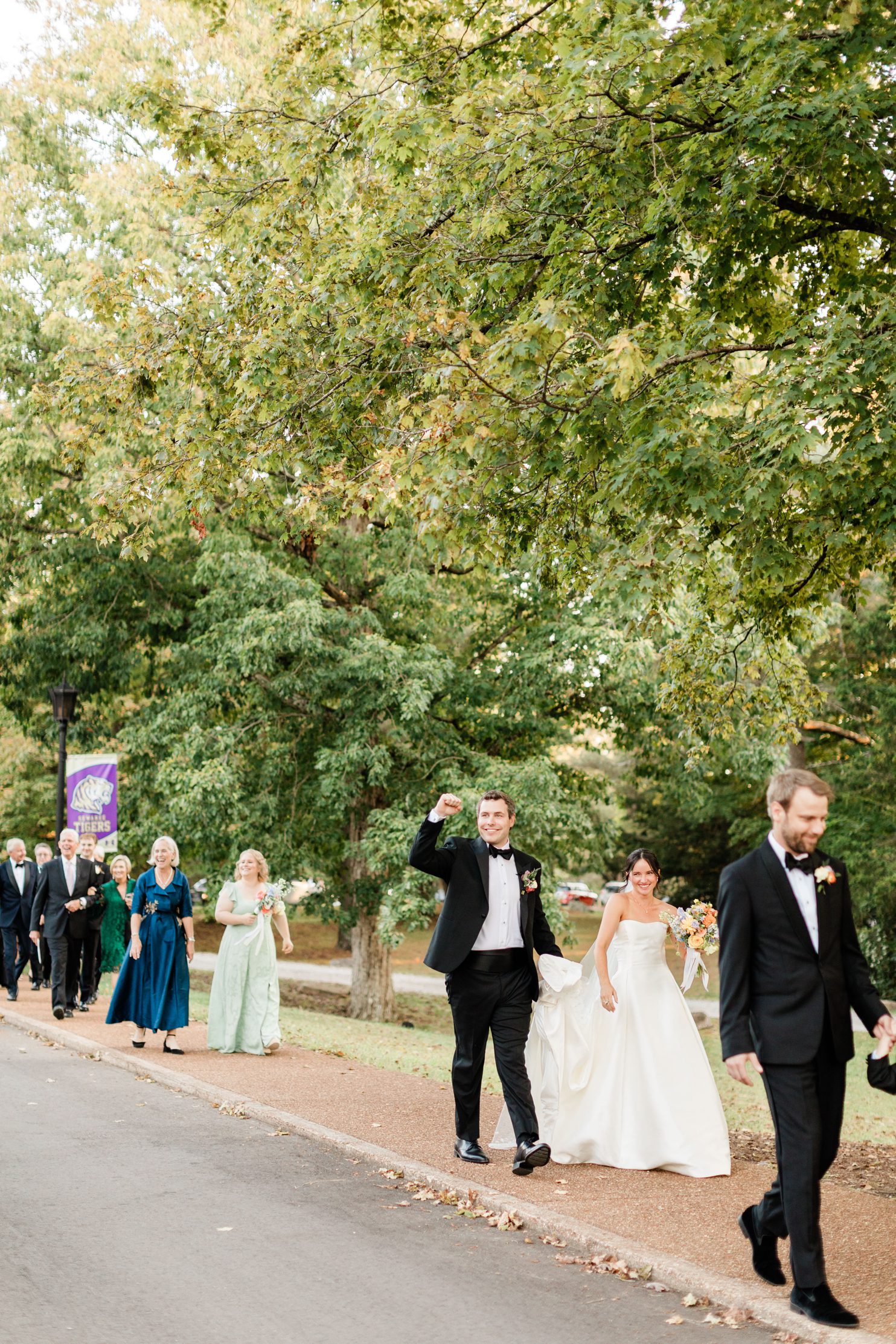 fall-centennial-house-wedding-sewanee_0056 A Colorful Fall Wedding at Centennial House in Sewanee