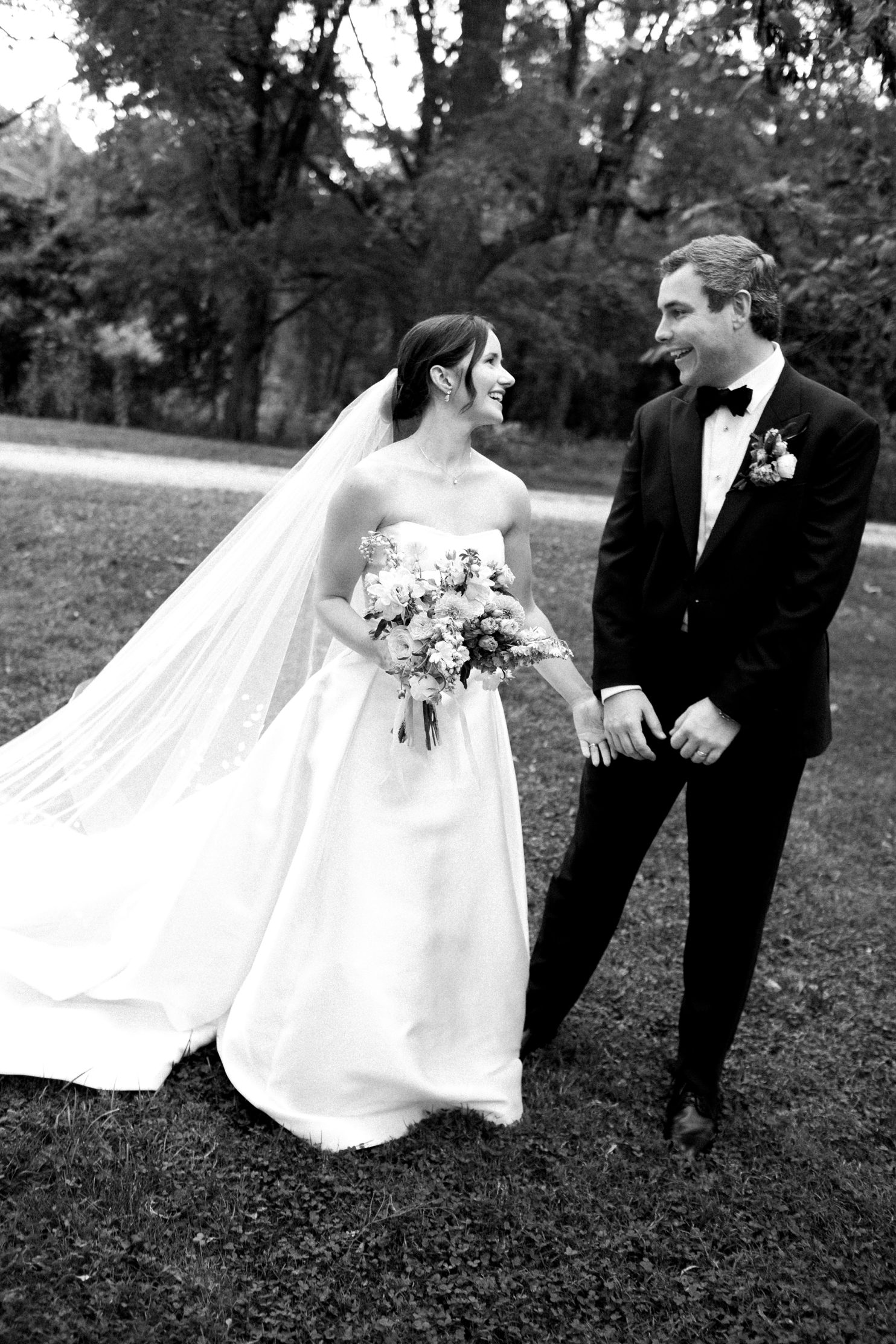 fall-centennial-house-wedding-sewanee_0083 A Colorful Fall Wedding at Centennial House in Sewanee